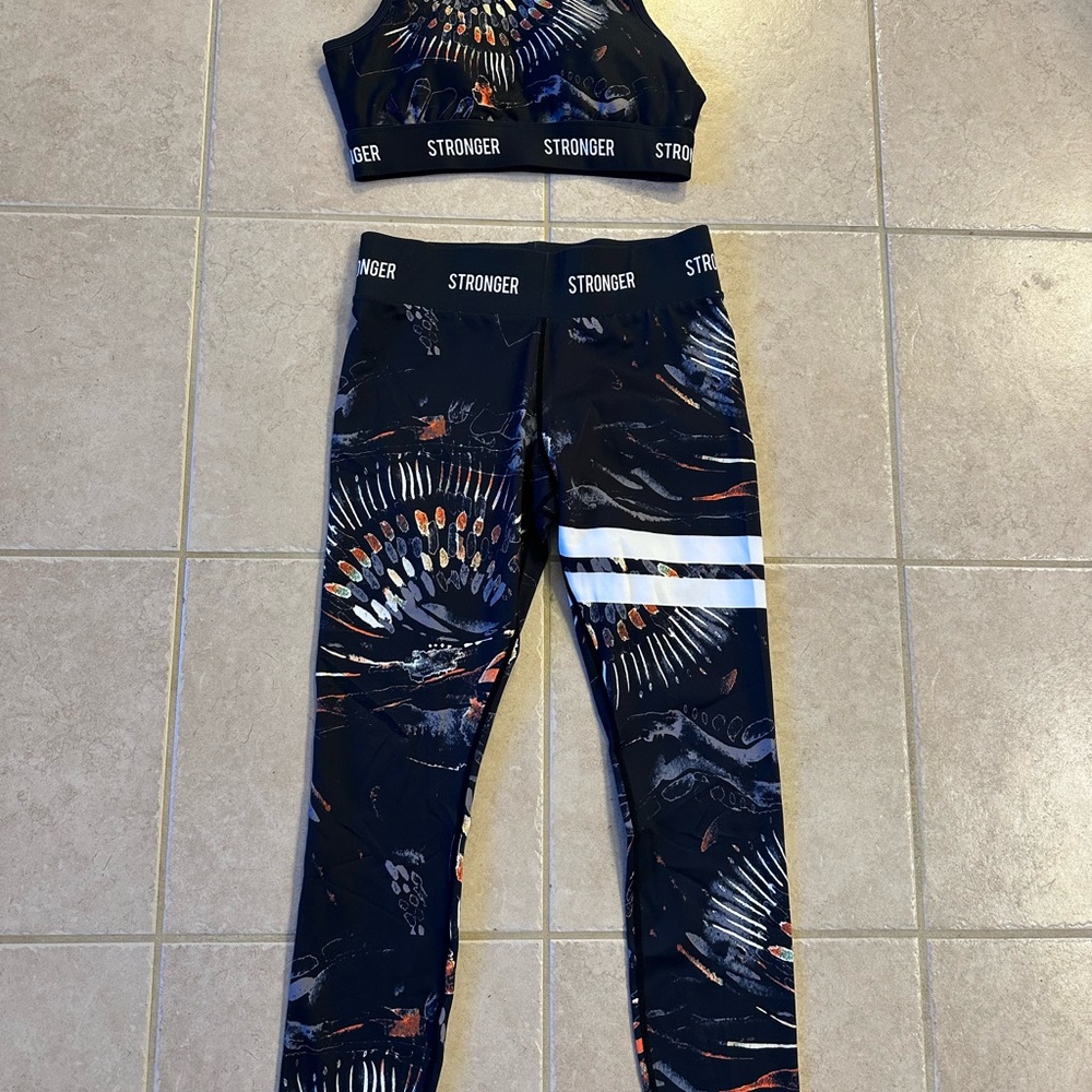 Stronger Black Patterned Activewear Set - image 7